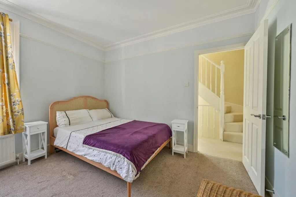 3 bedroom flat for rent
