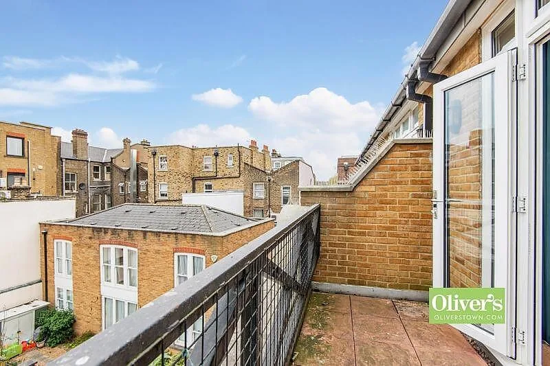 3 bedroom town house for rent