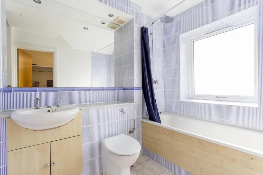 3 bedroom town house for rent