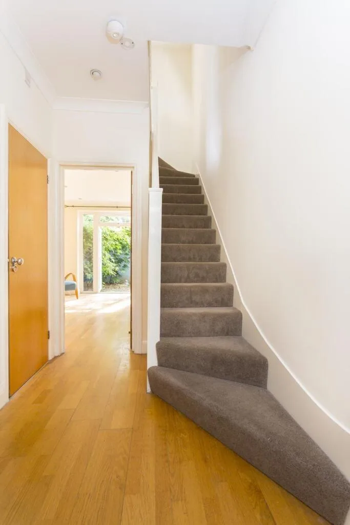 3 bedroom town house for rent