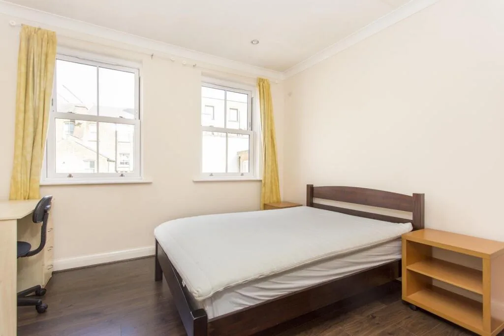 3 bedroom town house for rent