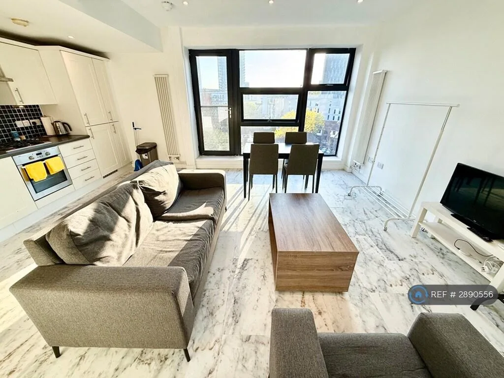 2 bedroom flat for rent