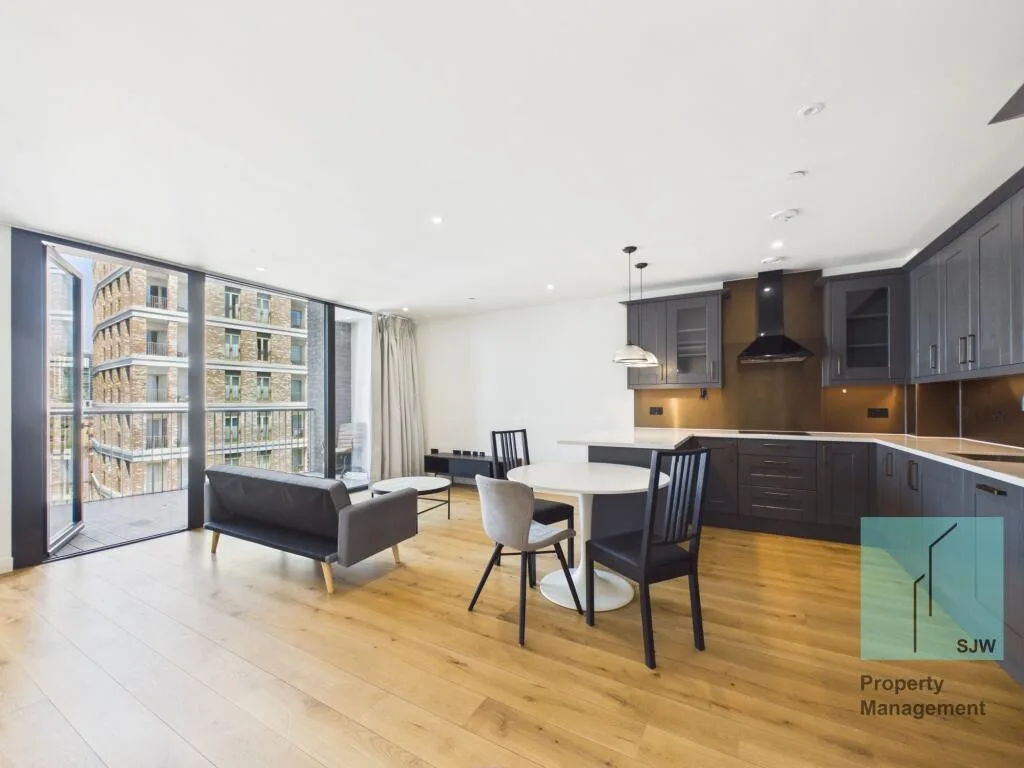 3 bedroom flat for rent