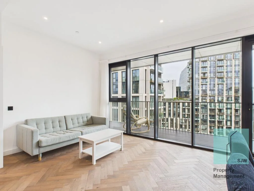 3 bedroom flat for rent