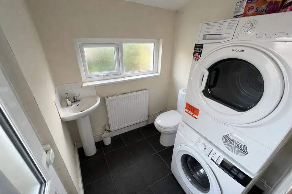 4 bedroom terraced house for rent