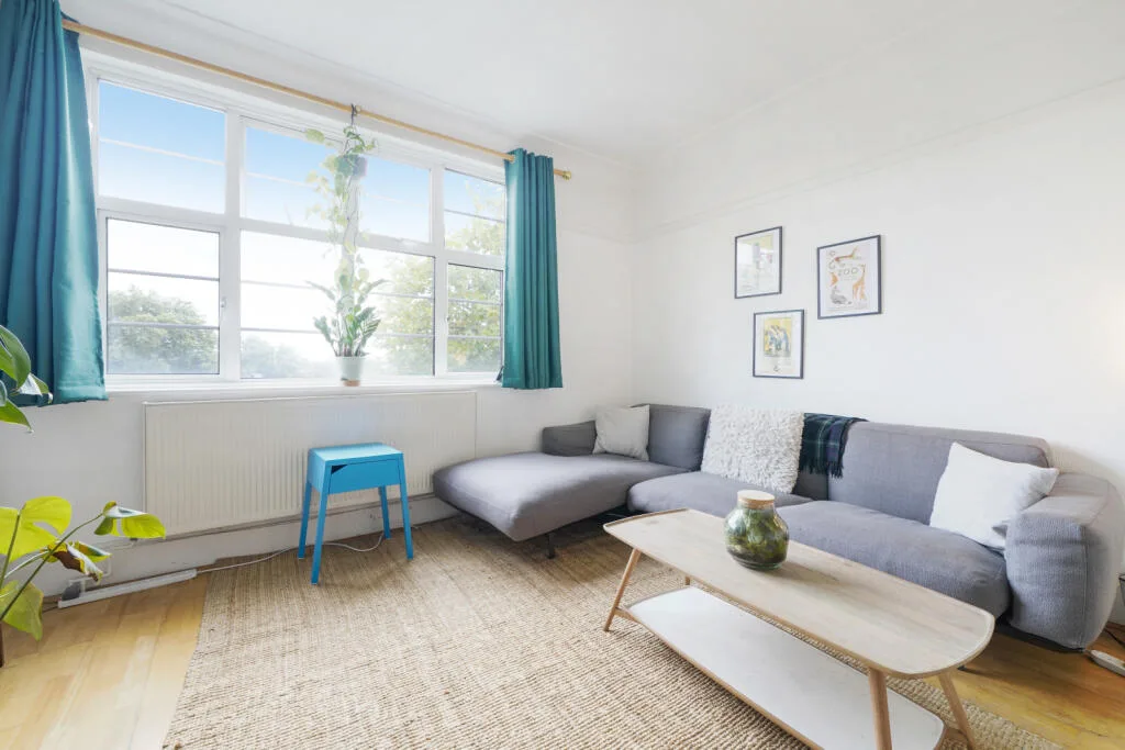 2 bedroom flat for rent