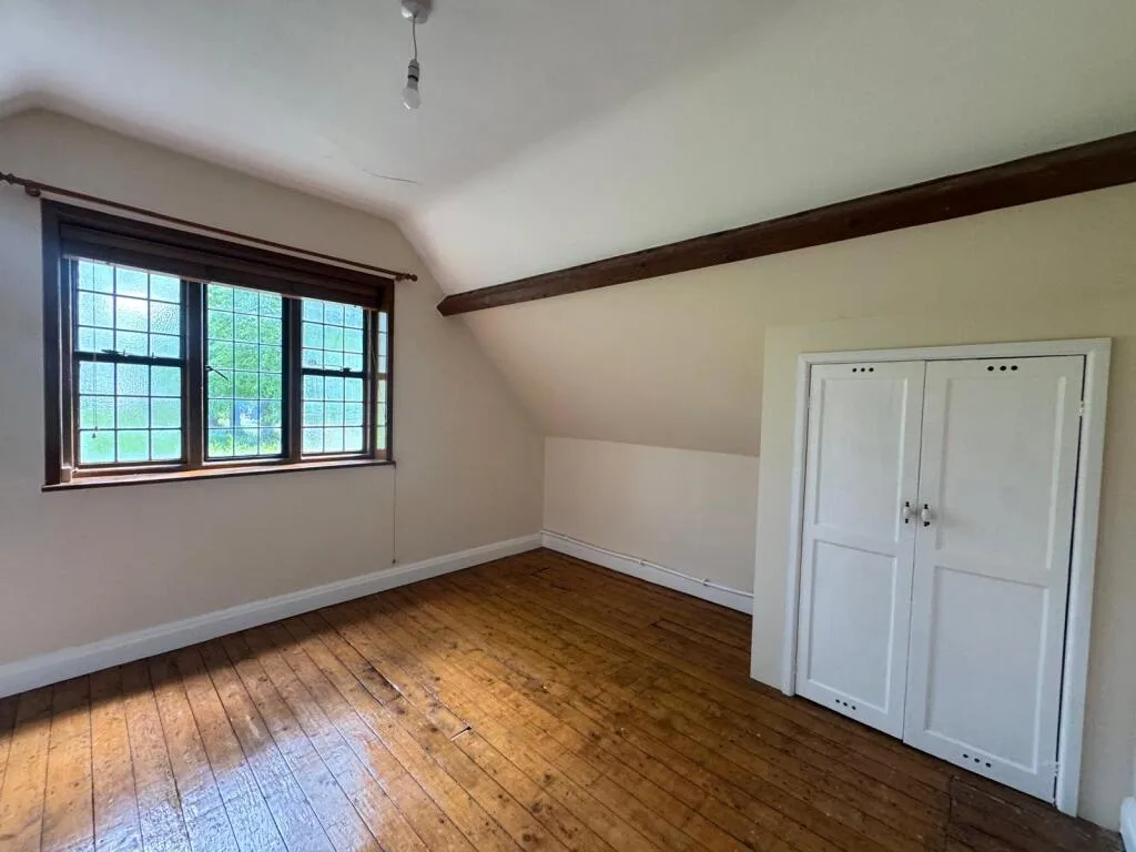 2 bedroom house for rent