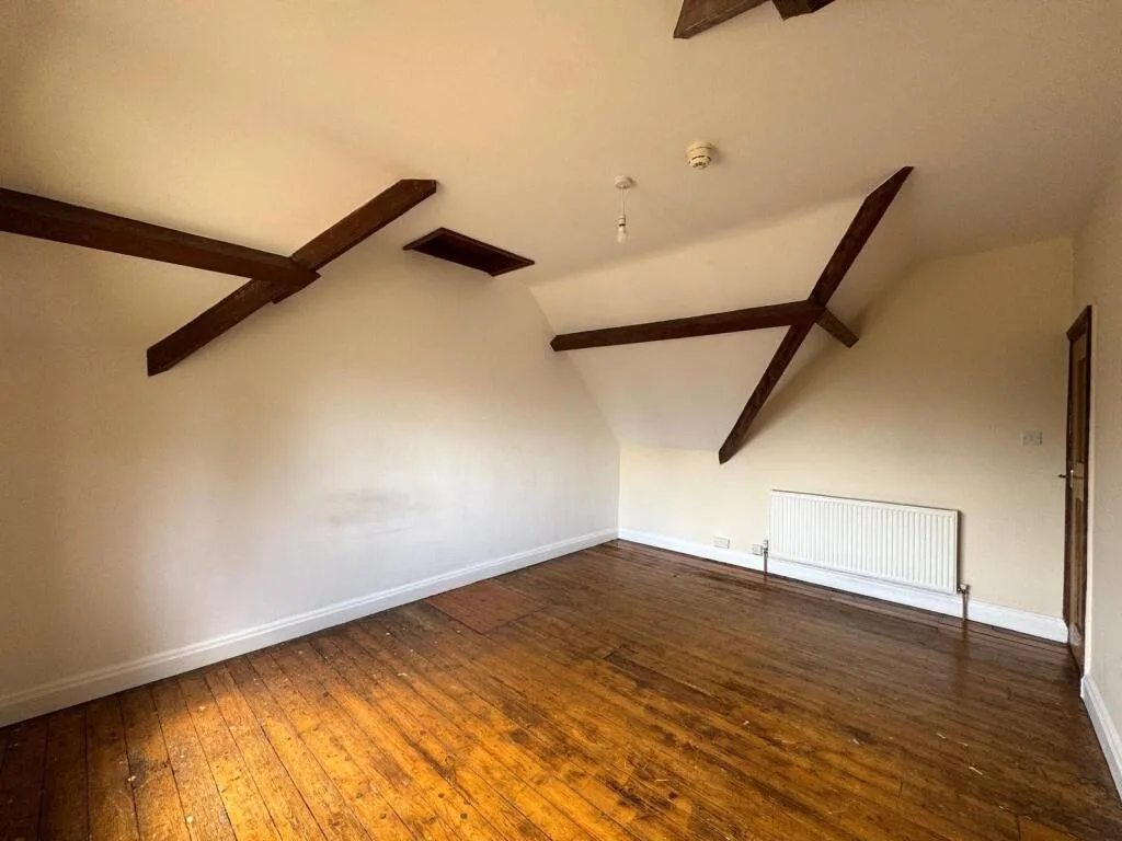 2 bedroom house for rent