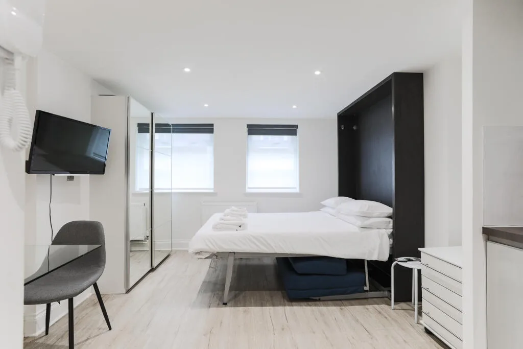 Studio flat for rent