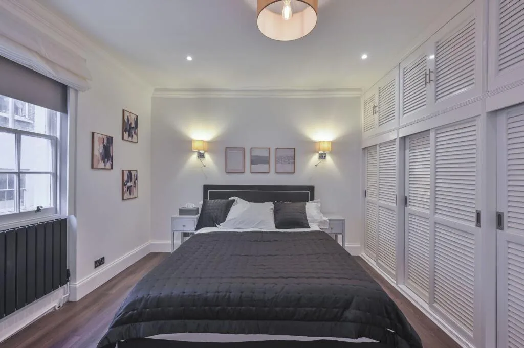 3 bedroom mews property for rent