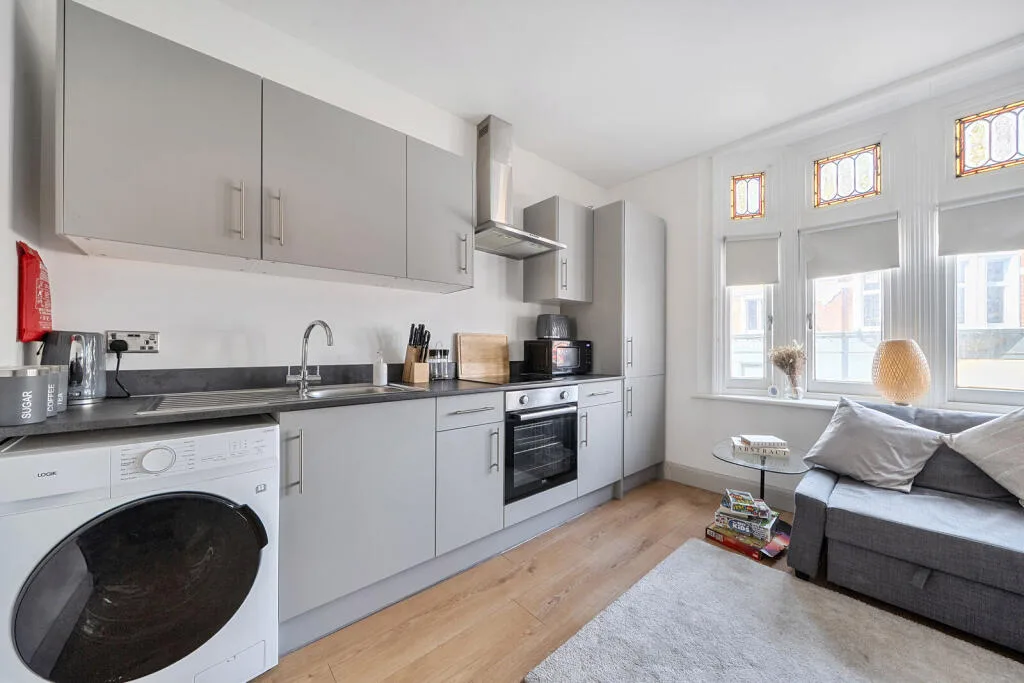 2 bedroom flat for rent