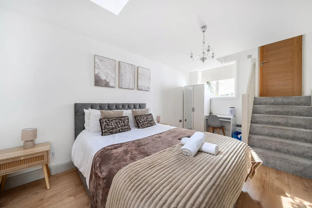 2 bedroom flat for rent