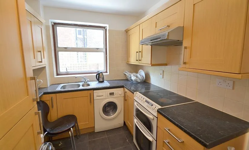 2 bedroom flat for rent