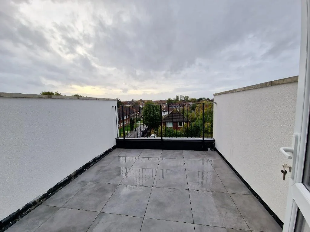 3 bedroom maisonette for rent