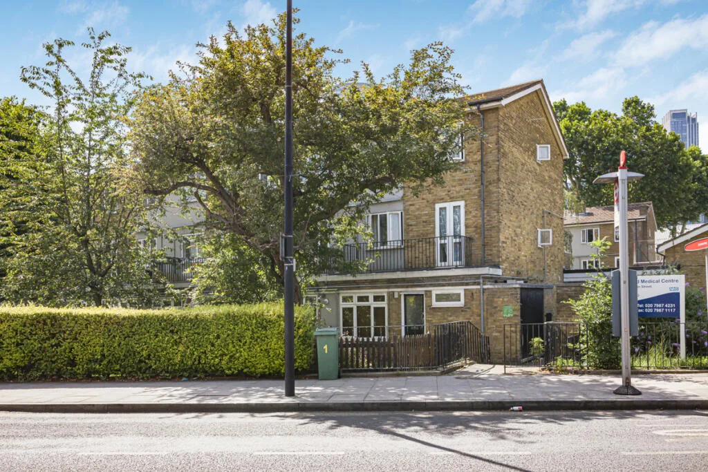 1 bedroom ground floor flat for rent