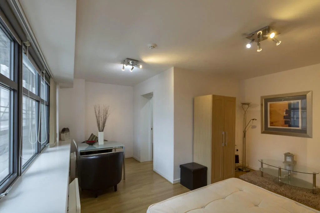 Studio flat for rent