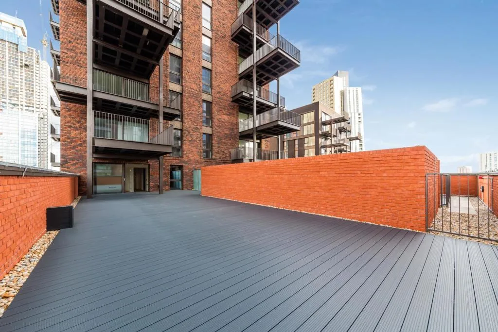 3 bedroom flat for rent