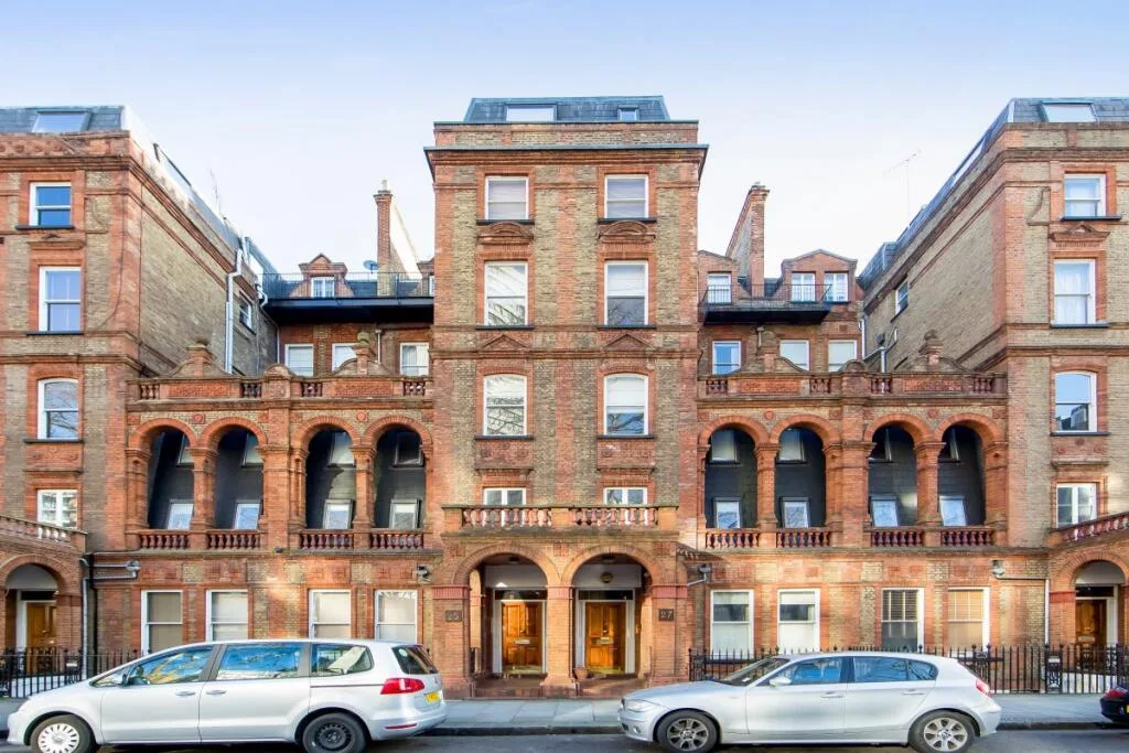 3 bedroom maisonette for rent