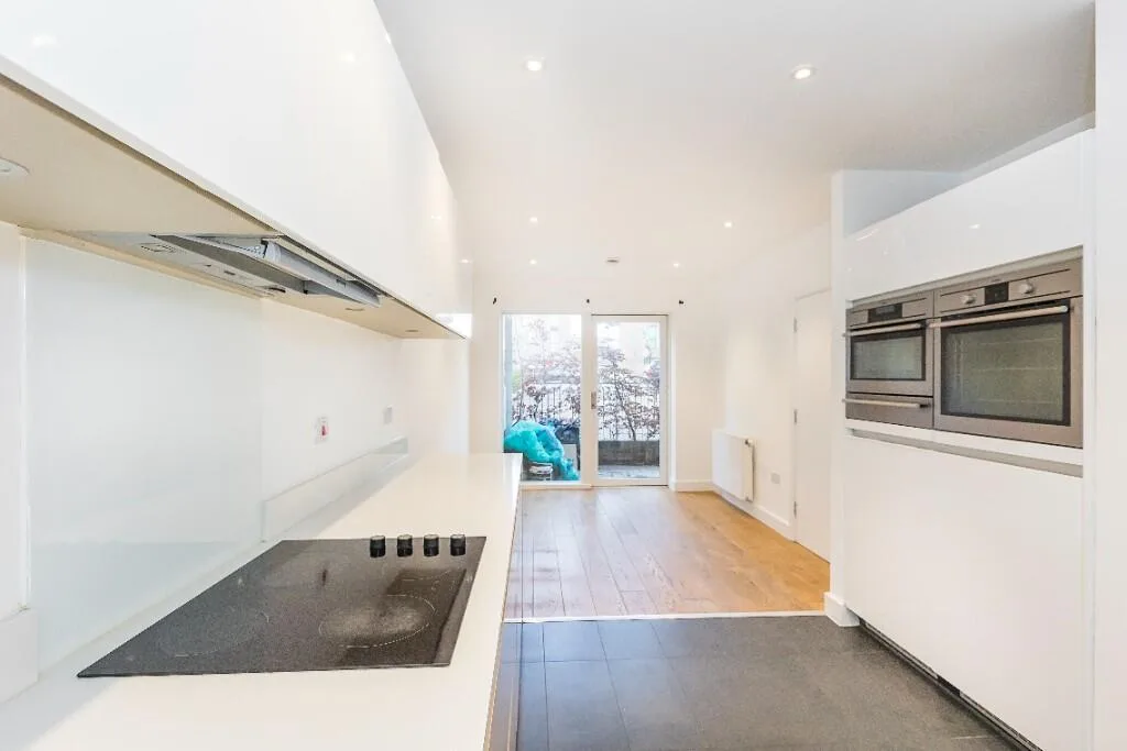 3 bedroom duplex for rent