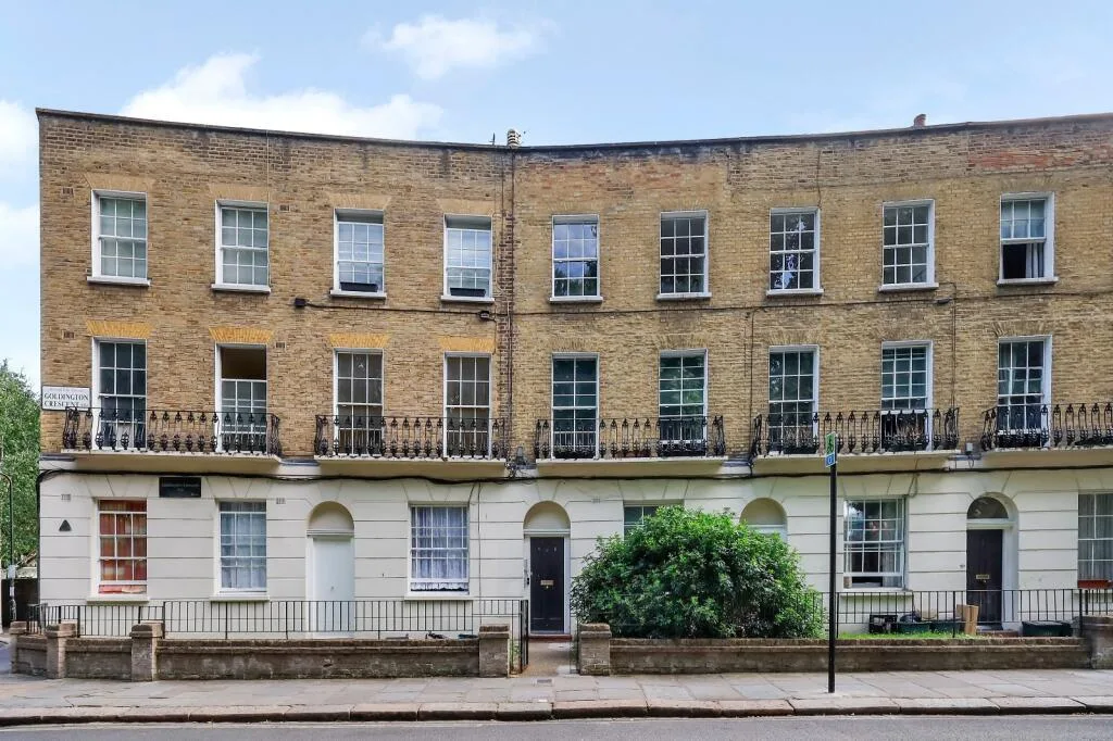 2 bedroom terraced house for rent