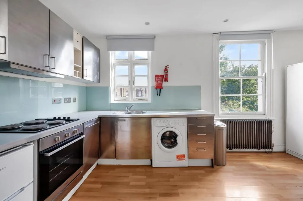 2 bedroom terraced house for rent