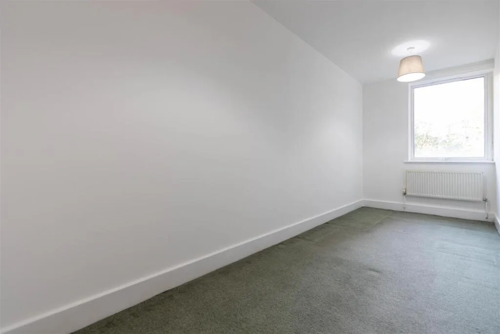 4 bedroom apartment for rent