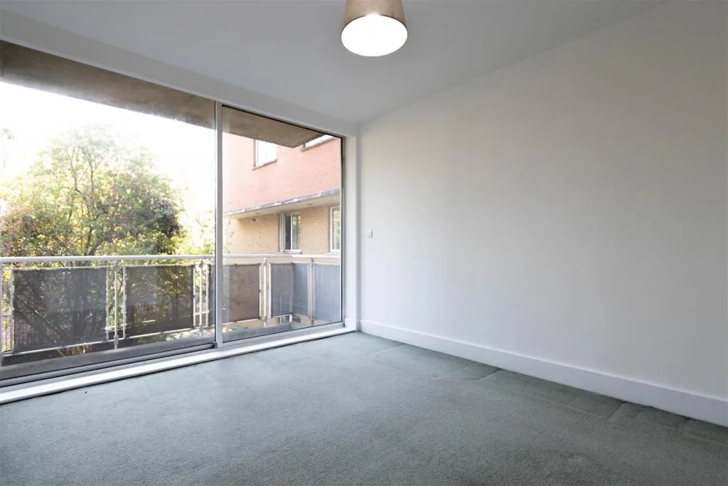 4 bedroom apartment for rent