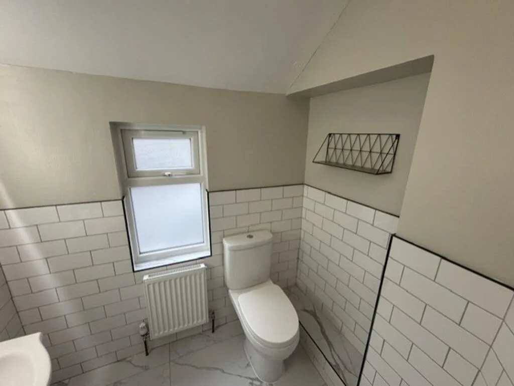 5 bedroom terraced house for rent