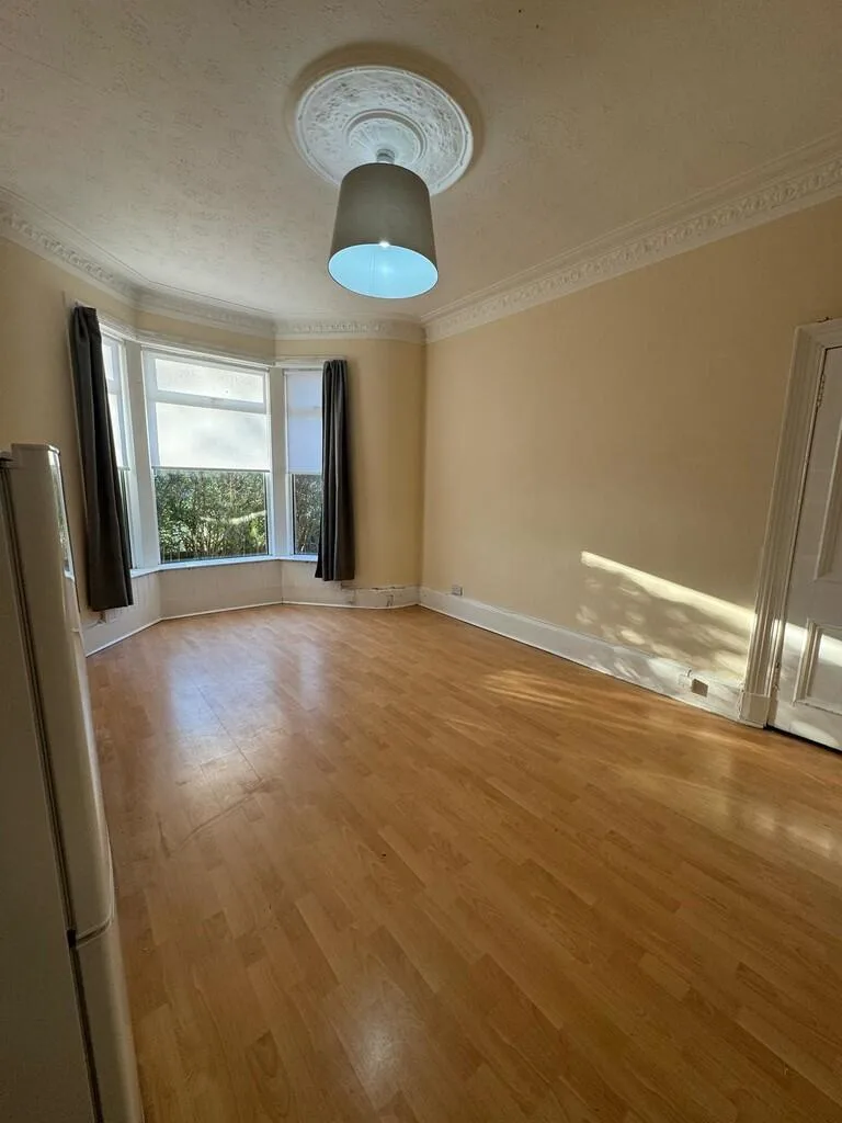 2 bedroom ground floor flat for rent