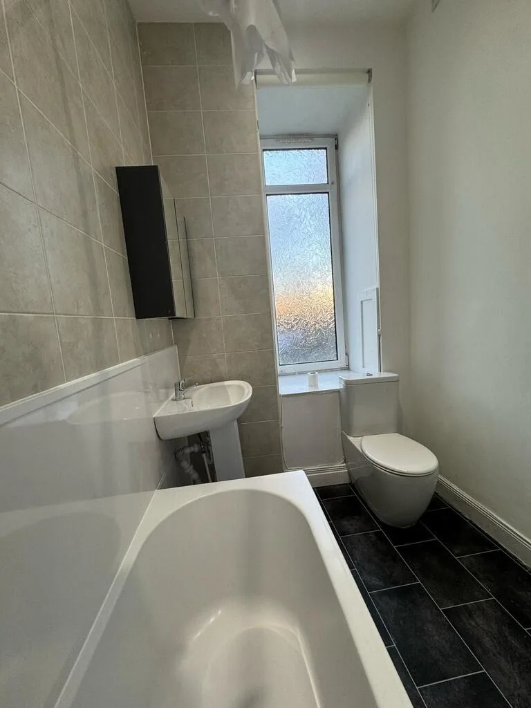 2 bedroom ground floor flat for rent