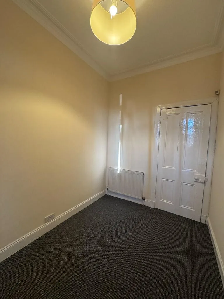 2 bedroom ground floor flat for rent