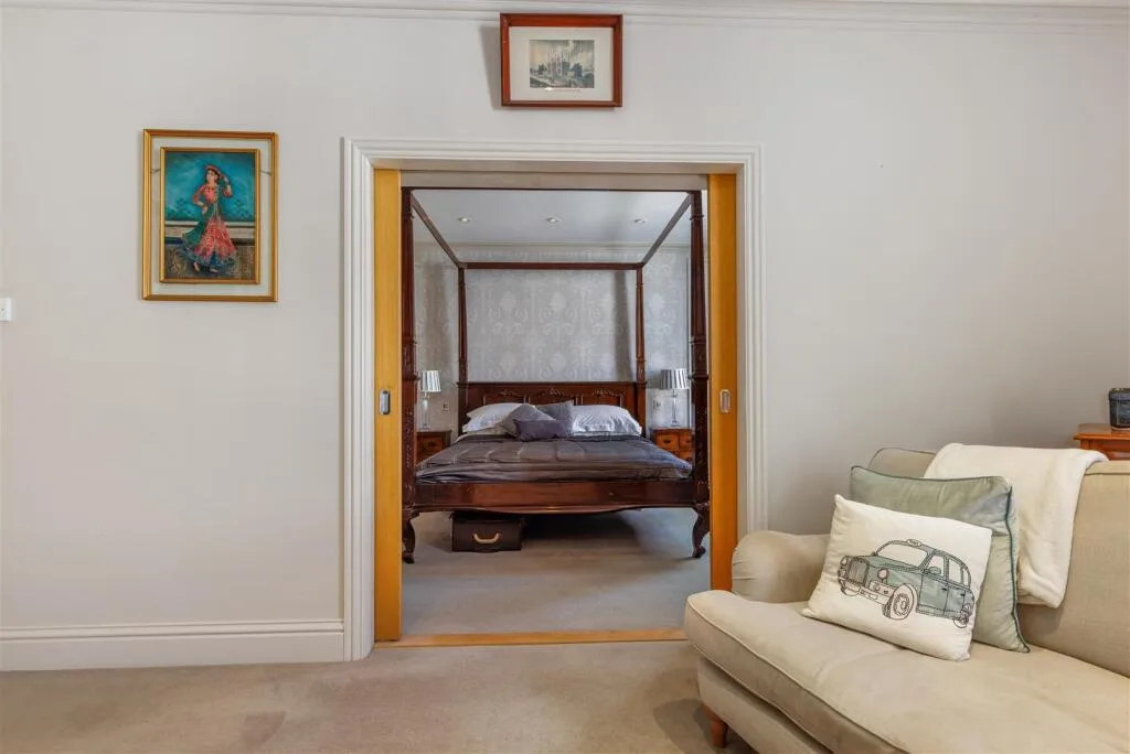 5 bedroom town house for rent