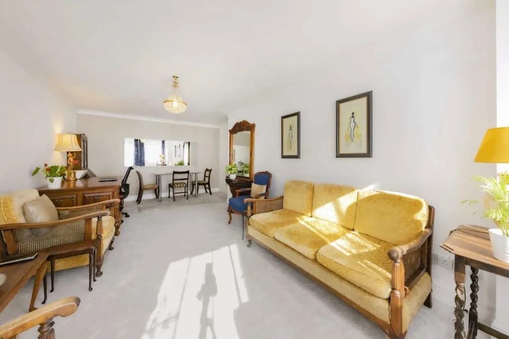 2 bedroom flat for rent