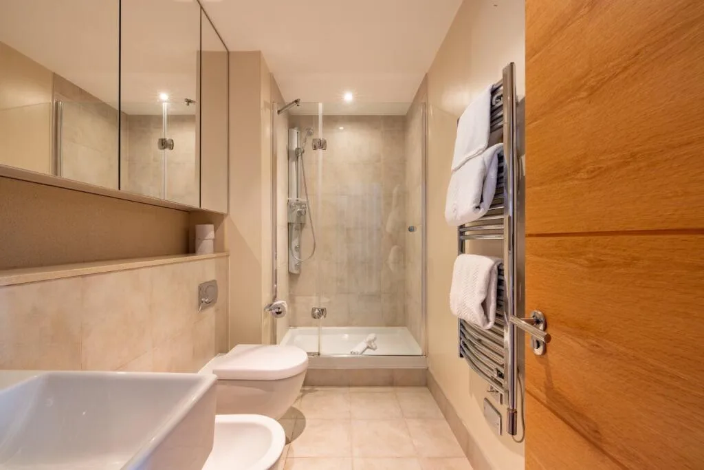 3 bedroom flat for rent