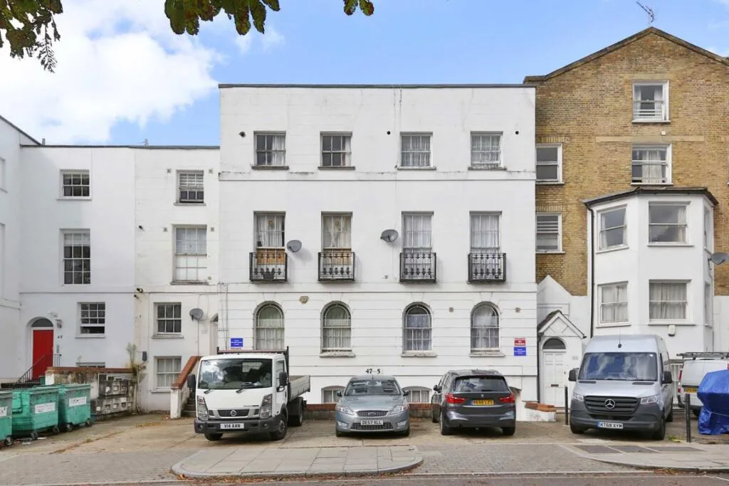 2 bedroom flat for rent