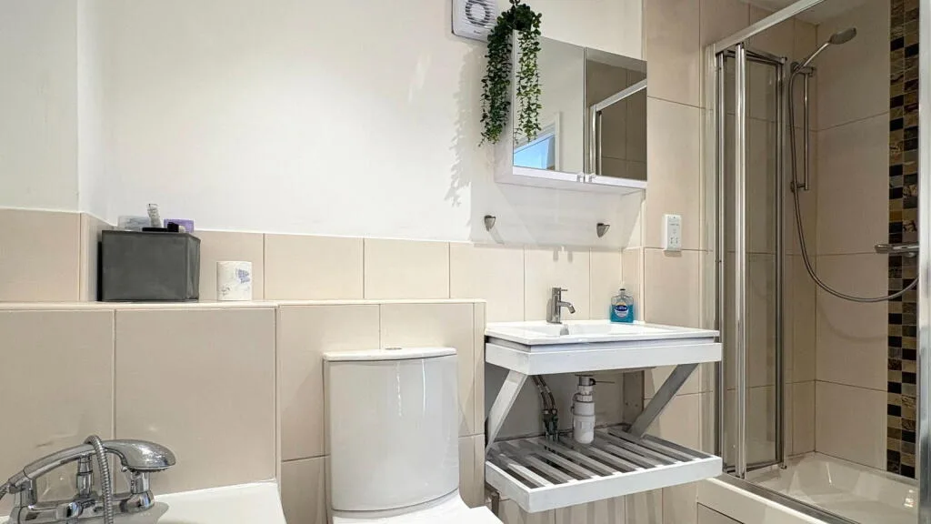 2 bedroom apartment for rent