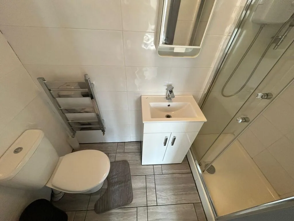 1 bedroom flat share for rent