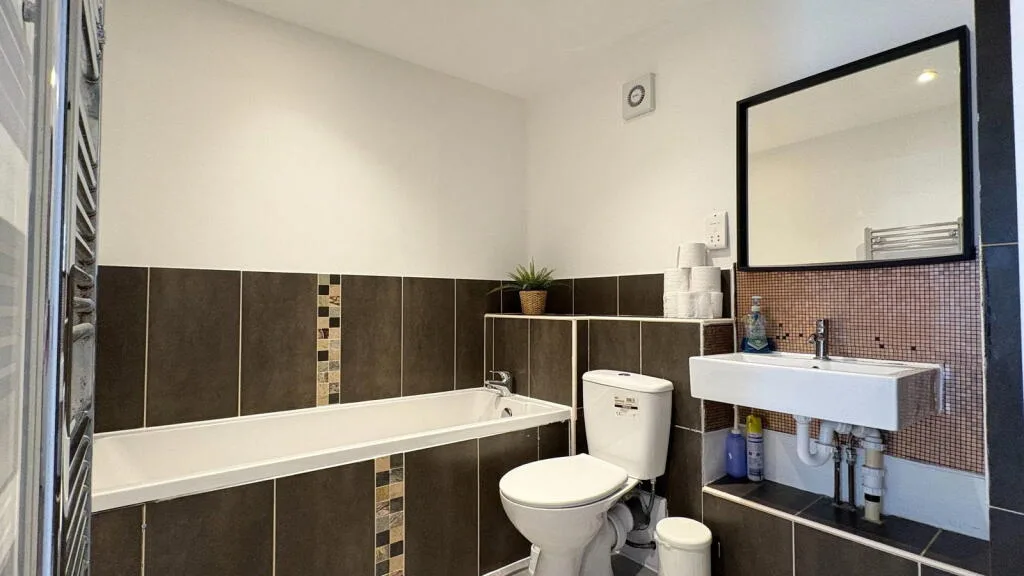 2 bedroom apartment for rent