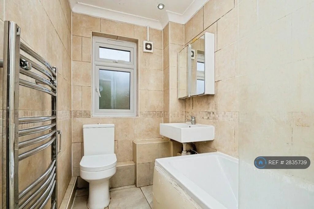 4 bedroom terraced house for rent