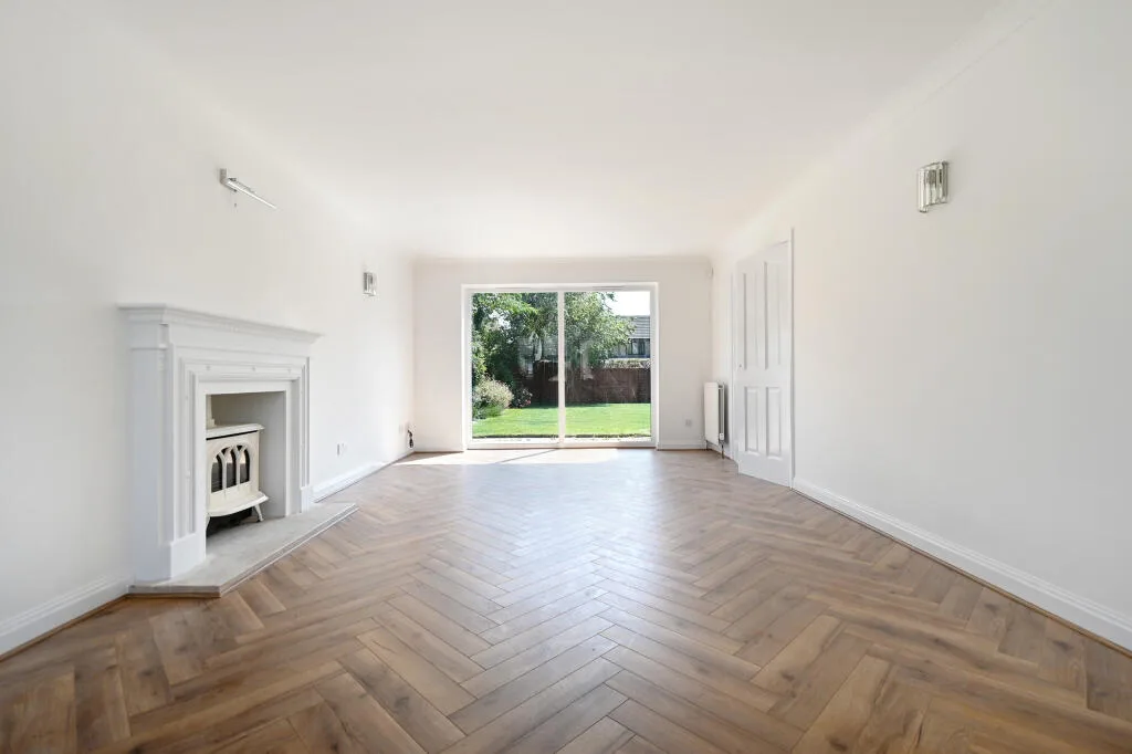 4 bedroom detached house for rent