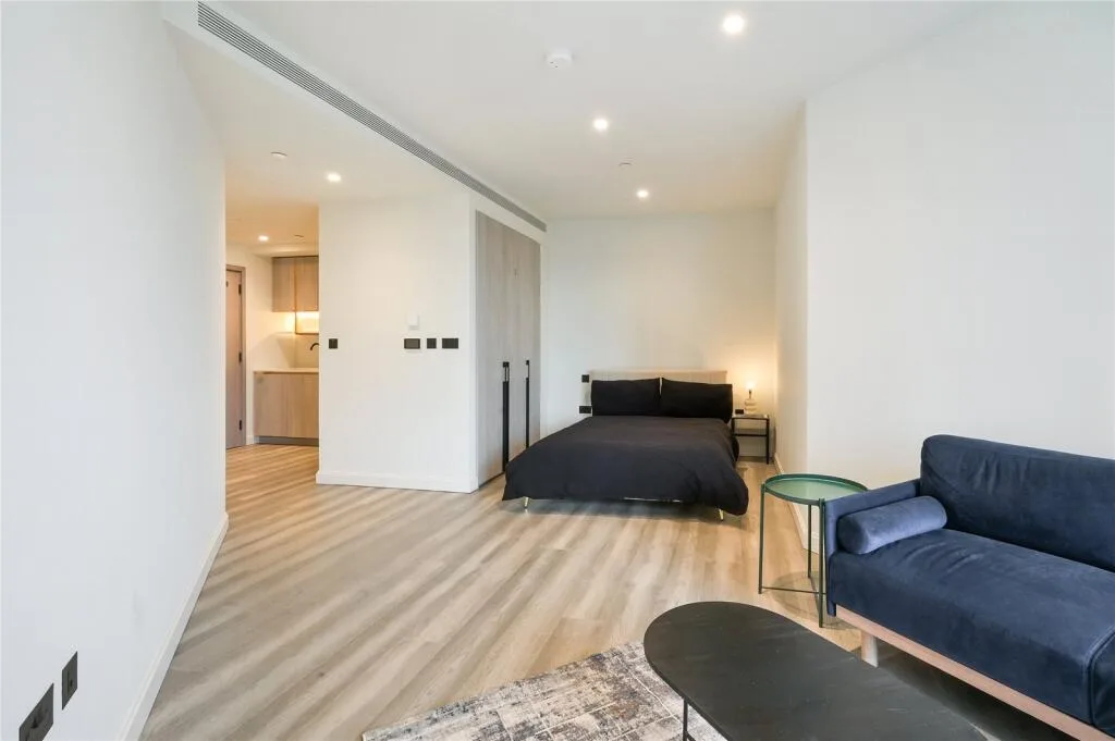 Studio apartment for rent