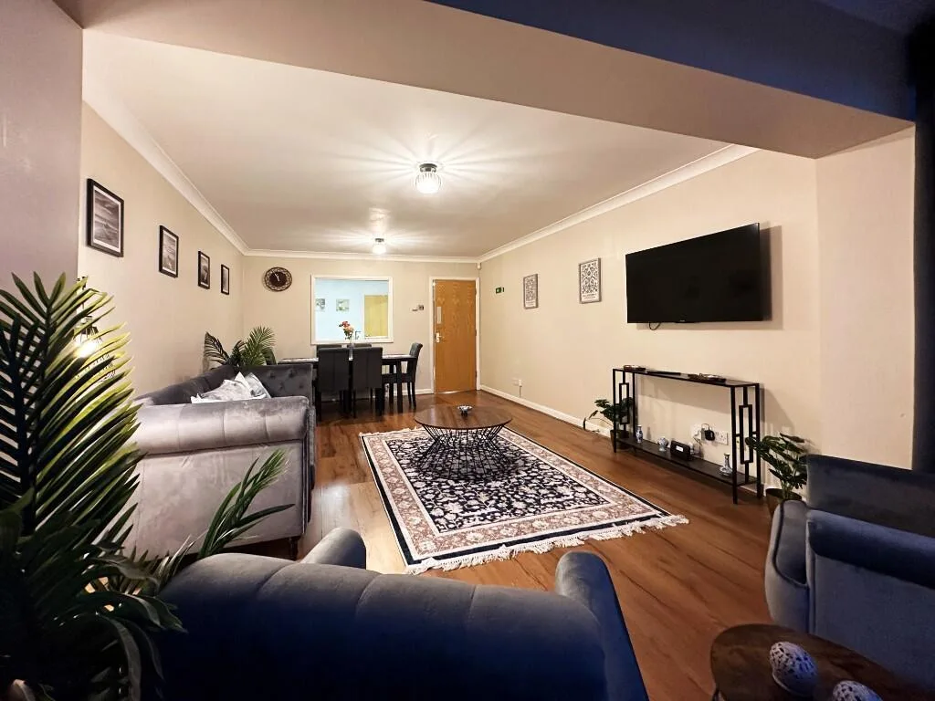 2 bedroom flat for rent