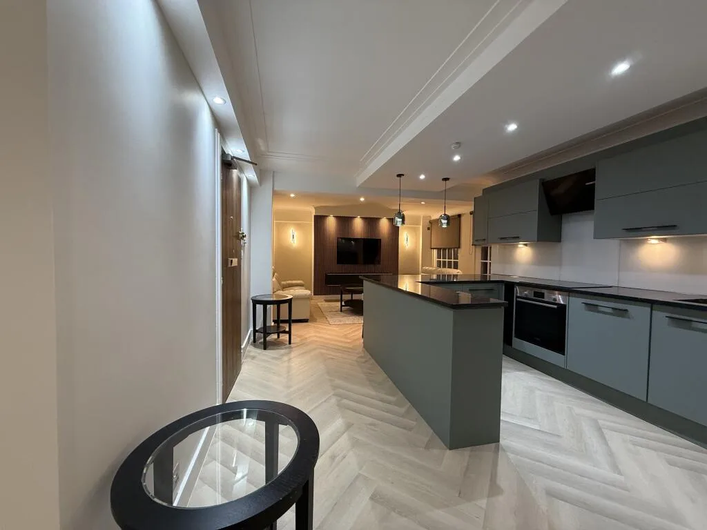 3 bedroom flat for rent