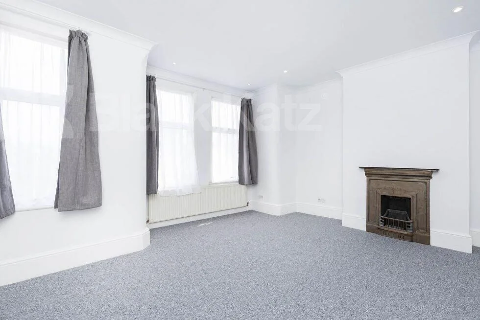 5 bedroom house for rent