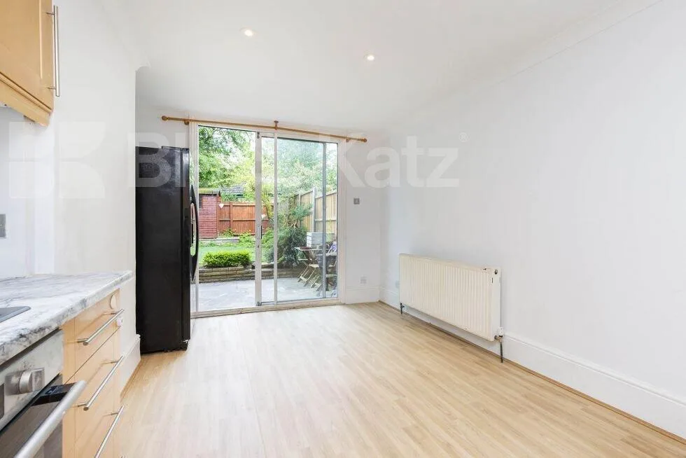 5 bedroom house for rent