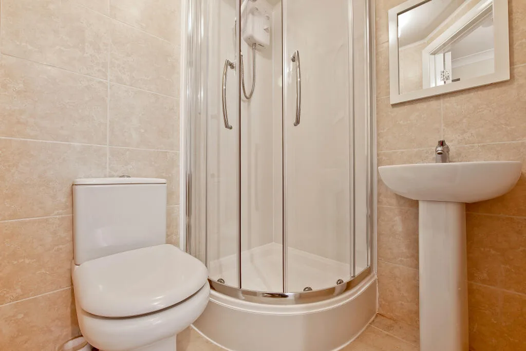 5 bedroom house for rent