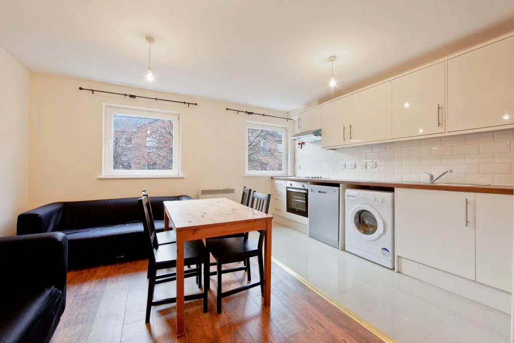 5 bedroom house for rent