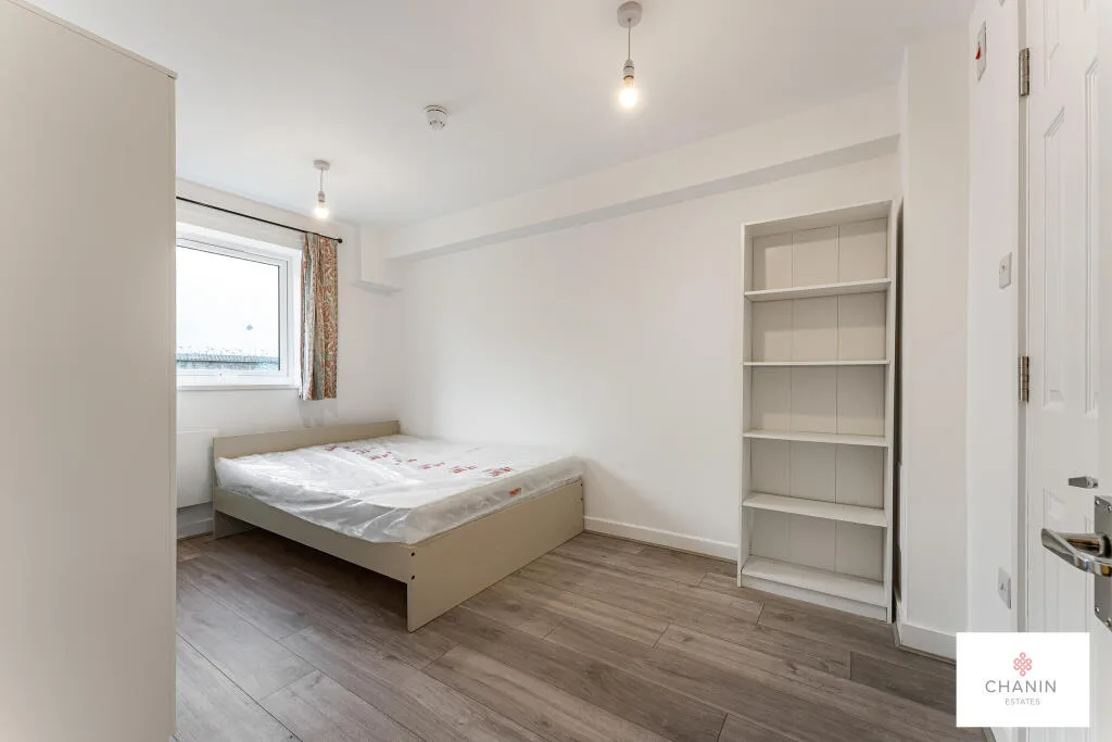 5 bedroom house for rent