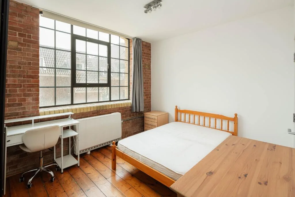 4 bedroom flat for rent