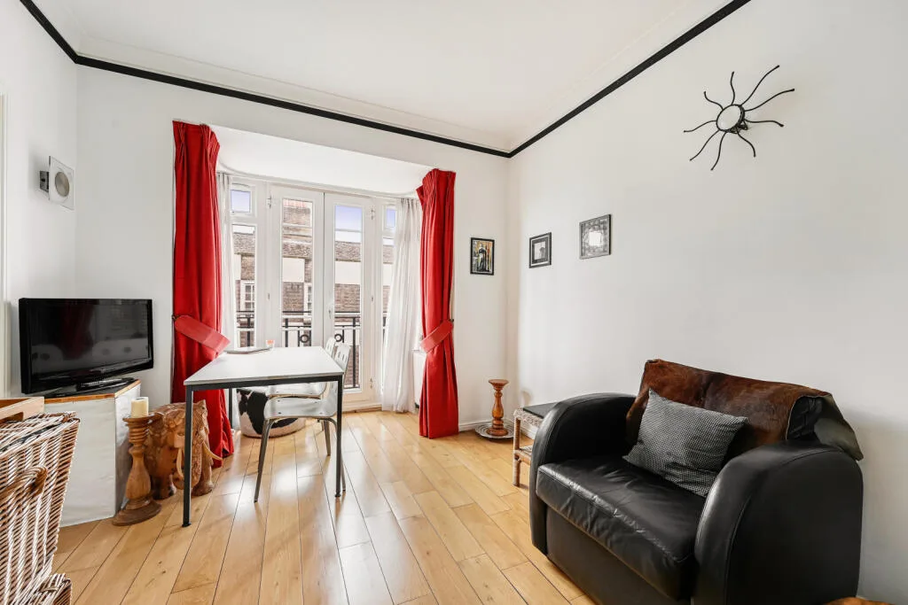Studio flat for rent